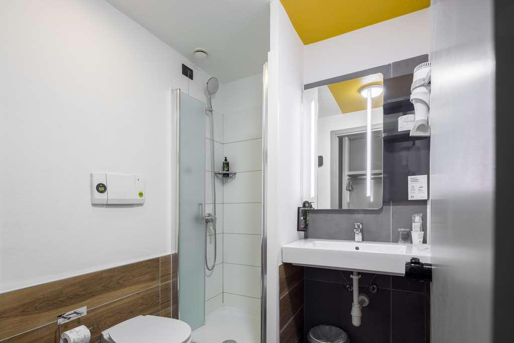B&B Hotel Bologna Castel Maggiore Room photo