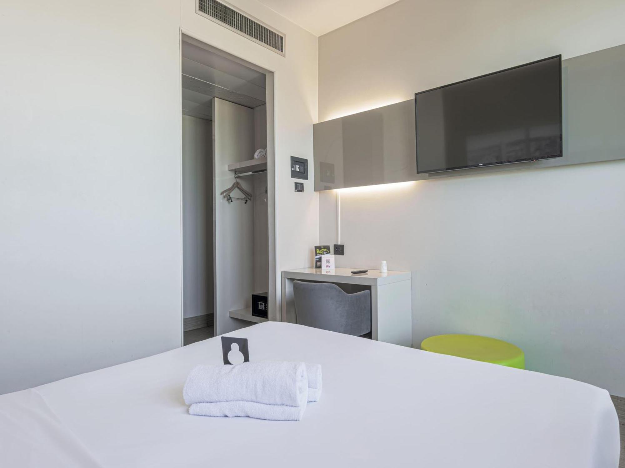 B&B Hotel Bologna Castel Maggiore Exterior photo